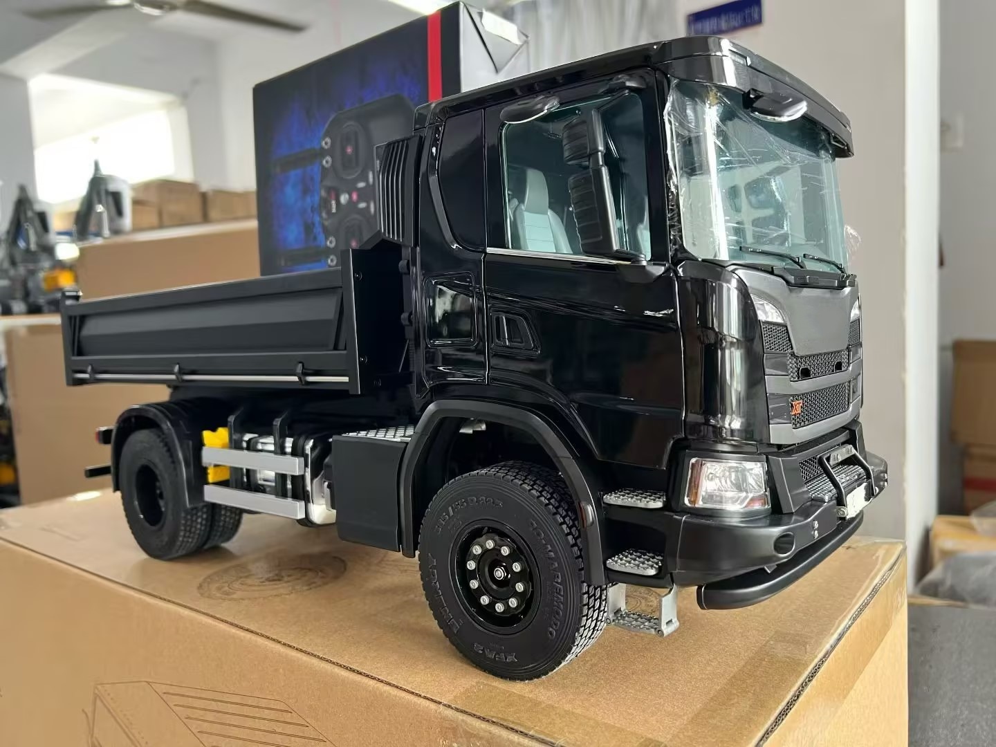 Nuovo Camion Ribaltabile RC 1/ - Rc Roc Hobby recensione e prezzo